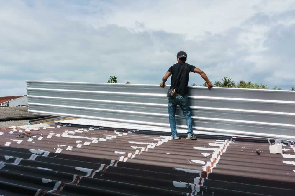 Sheet Metal Roofing in Florida