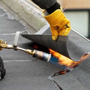 flat roof installing with fire